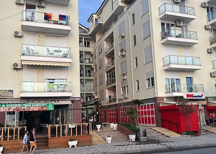 Shengjin Apartaments