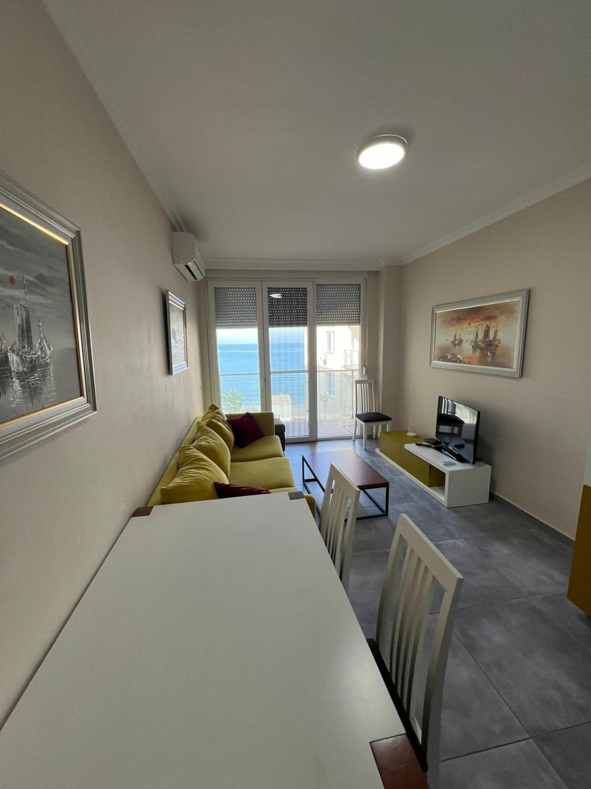 Apartment Shengjin Apartaments *